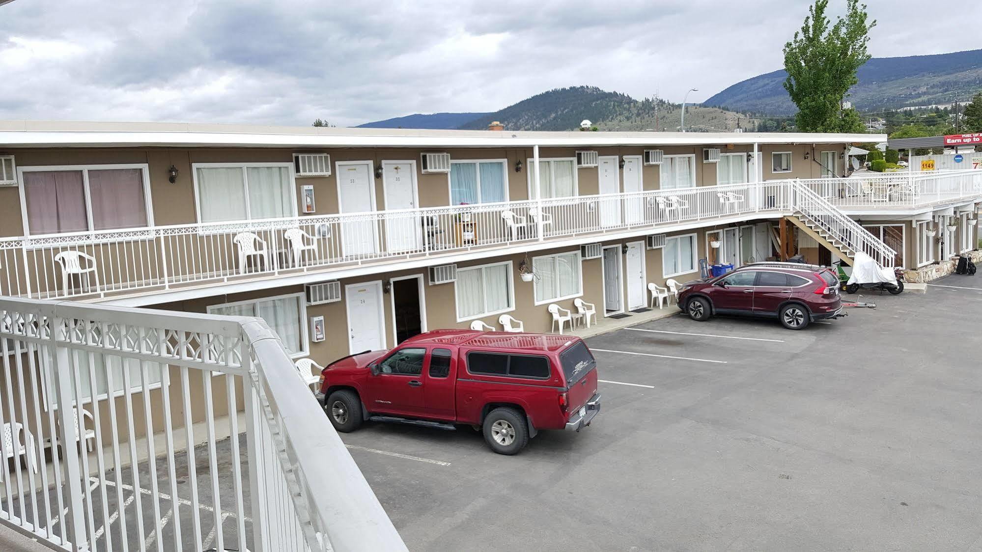 Plaza Motel Penticton Exterior foto