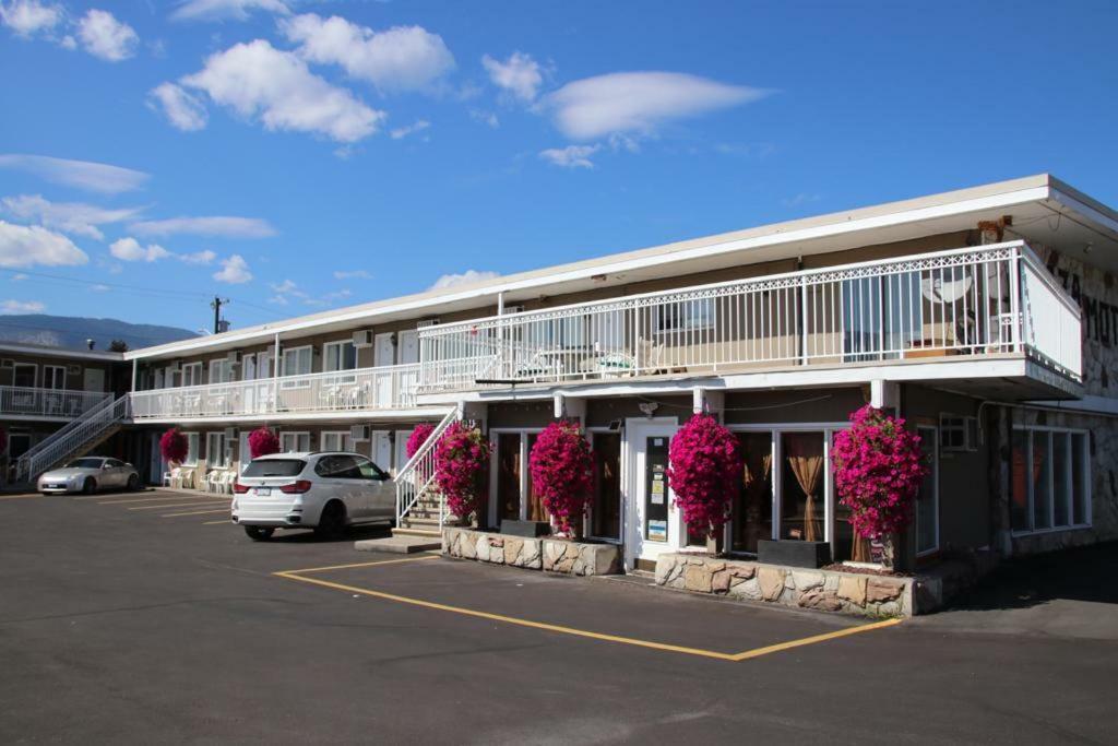 Plaza Motel Penticton Exterior foto